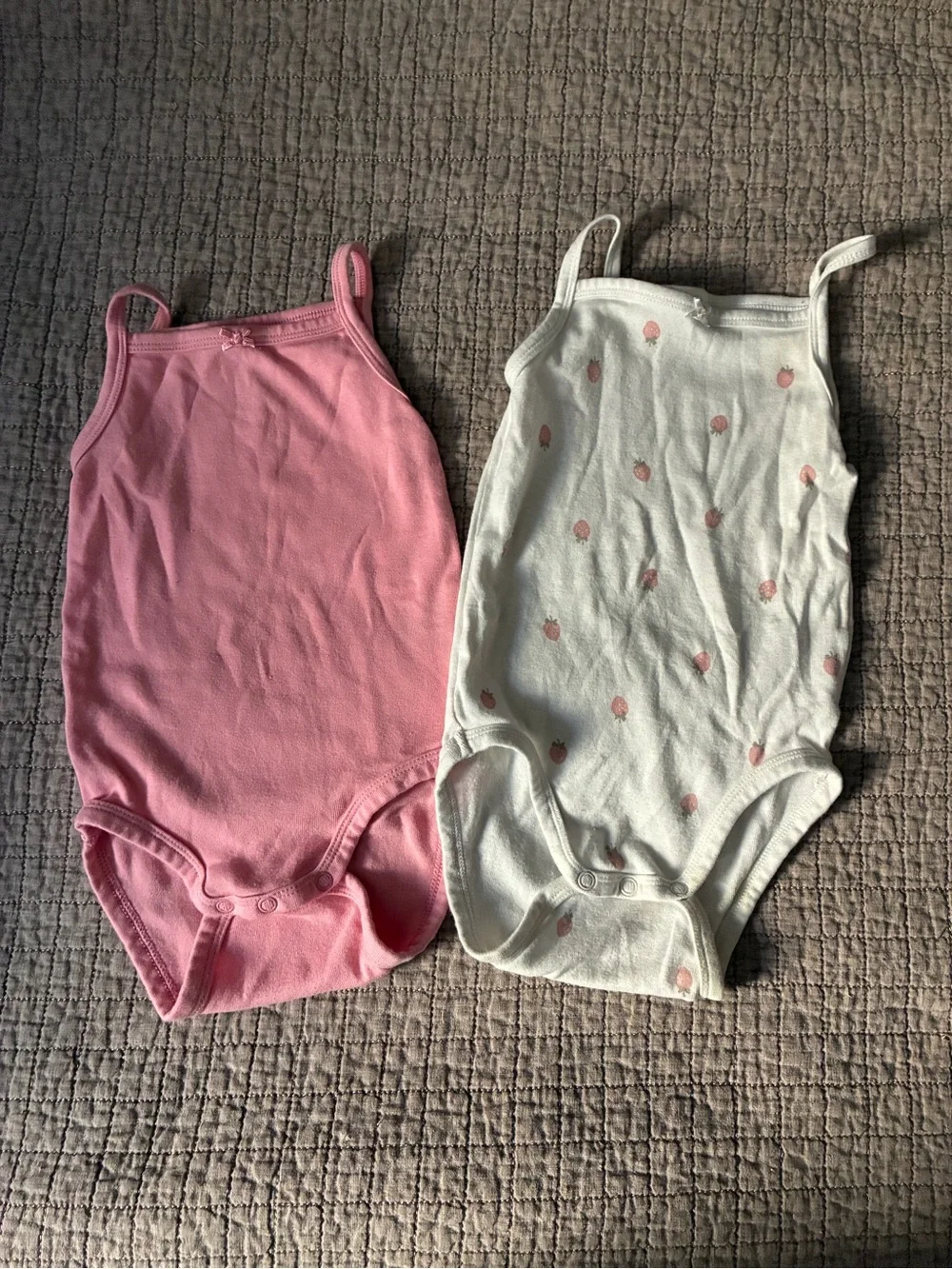 H&M Pink & White Strawberry-Print Cotton One-Piece Bodysuits